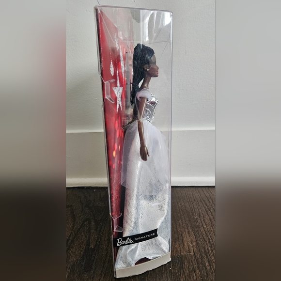 Barbie Signature 2021 Holiday Barbie Doll 12-inch Brunette Braids in Silver Gown - Picture 8 of 12
